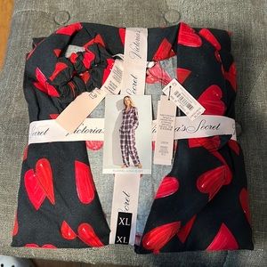Brand New Victoria Secret flannel Pajama set